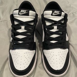 Nike Dunk Low Panda